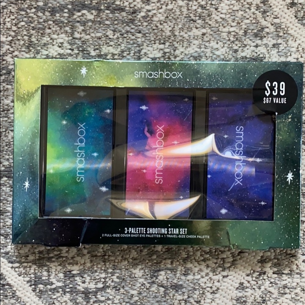 Smashbox eye shadow and blush palette